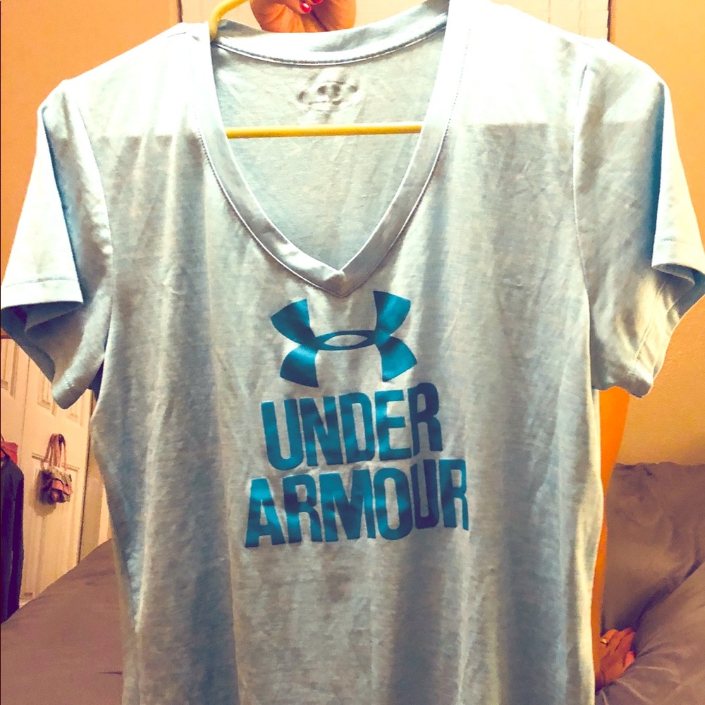 Under Armour quick dry tee